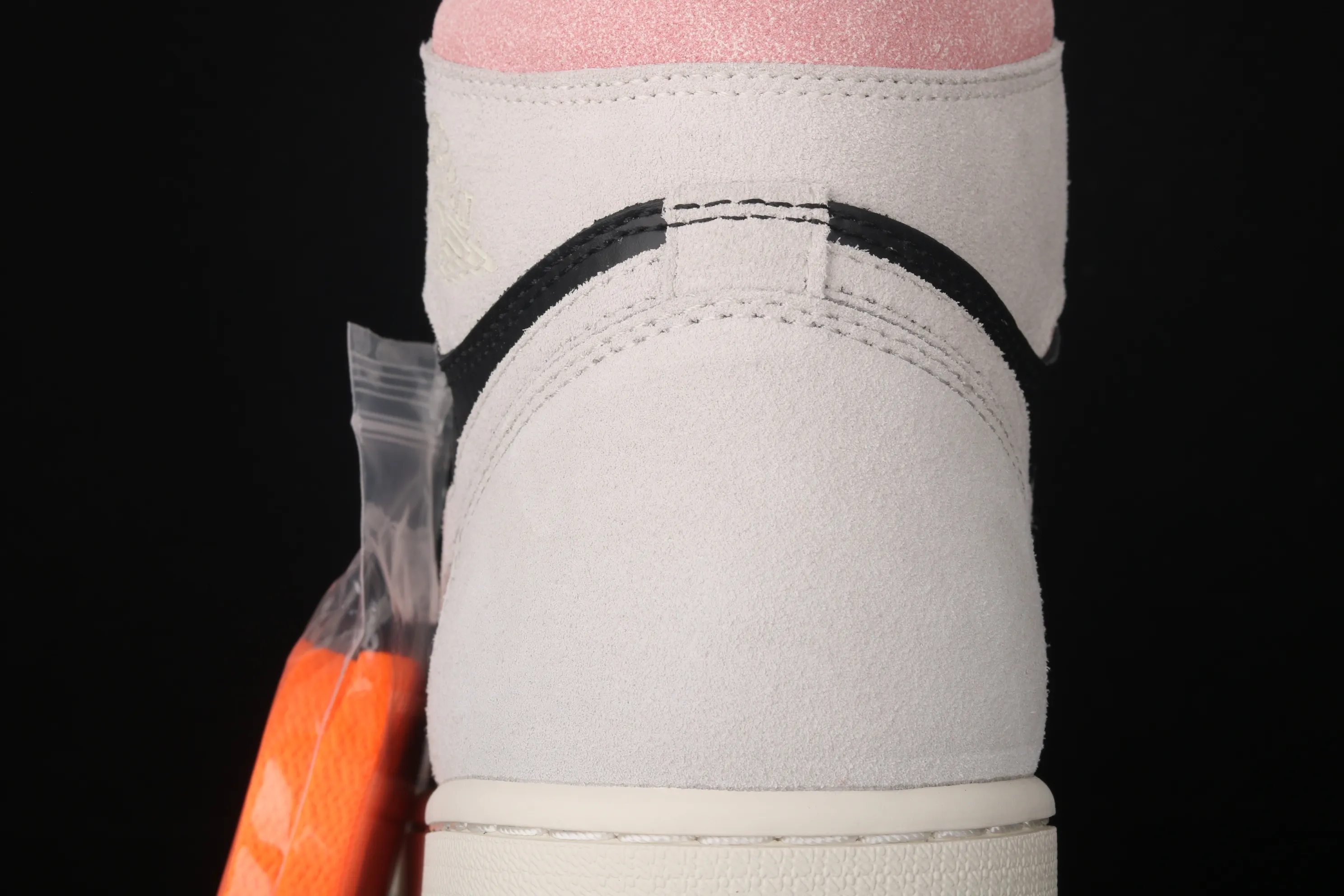 All categories Air Jordan Jordan series basketball shoes Air Jordan 1 High X version Air Jordan 1 "Neutral Grey" AJ1 Joe 1 gray pink suede/dirty pink 555088-018